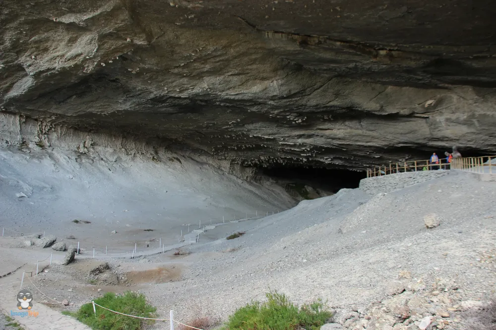 TorresPaine_II_CuevaMilodon_37