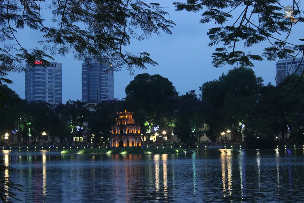 Hoan Kiem 7