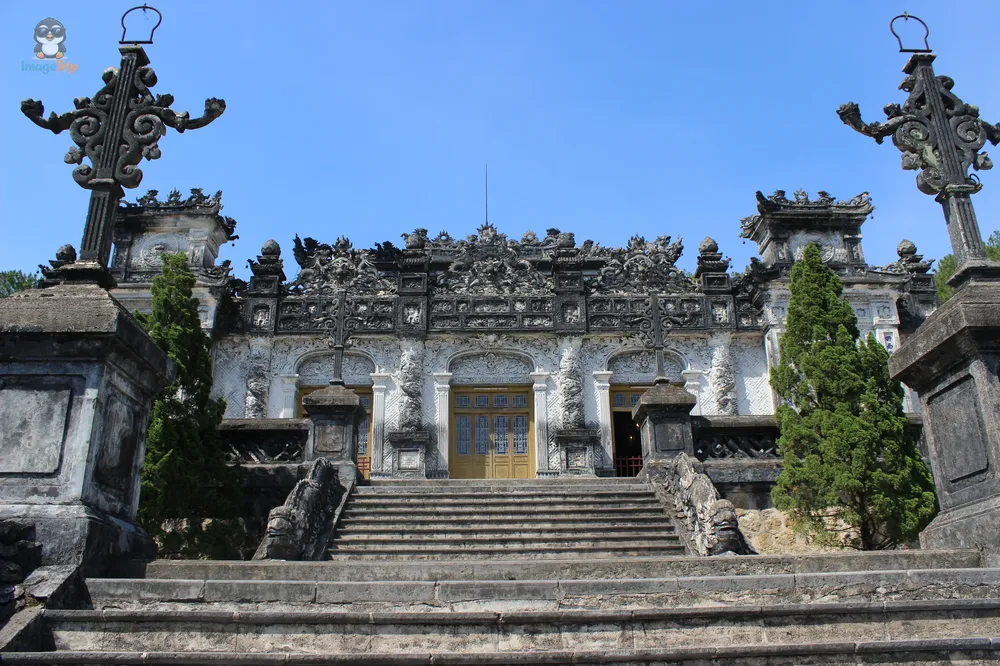 Khai Dinh Tomb 27
