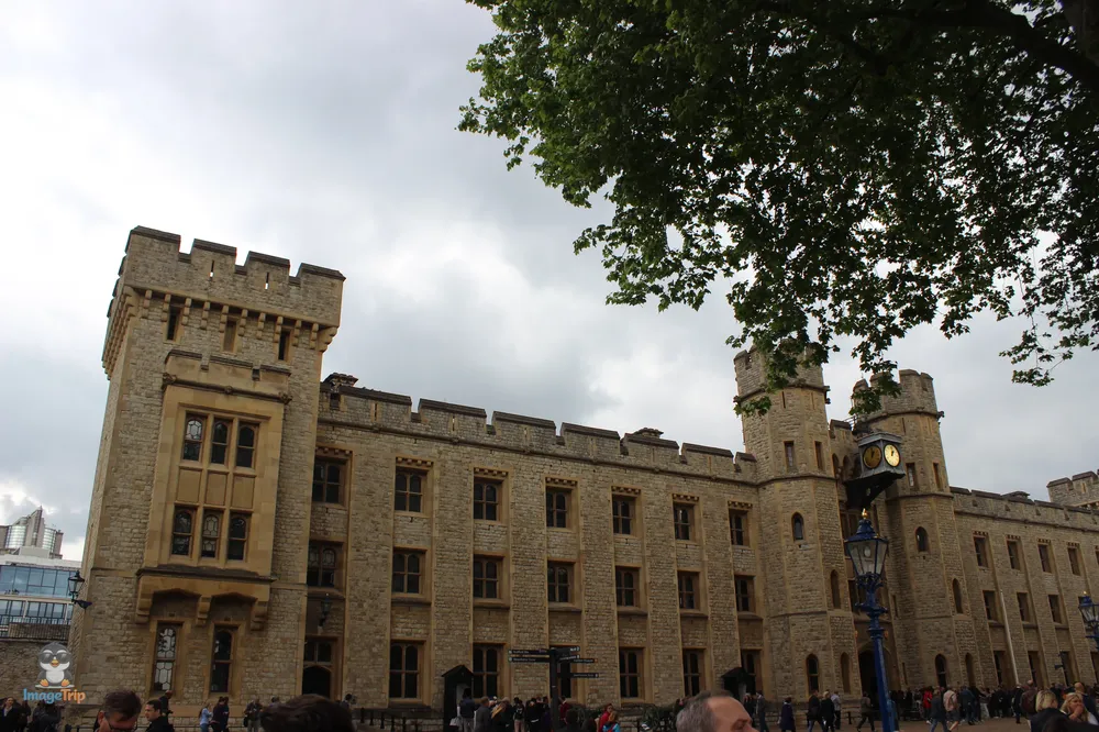 London Tower 28
