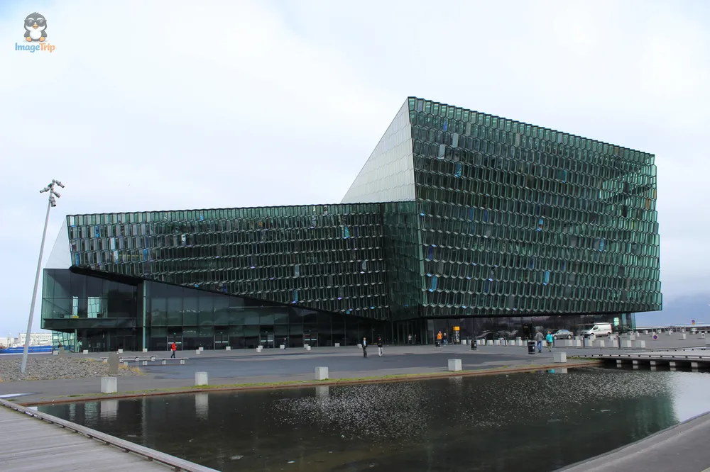 Harpa 1