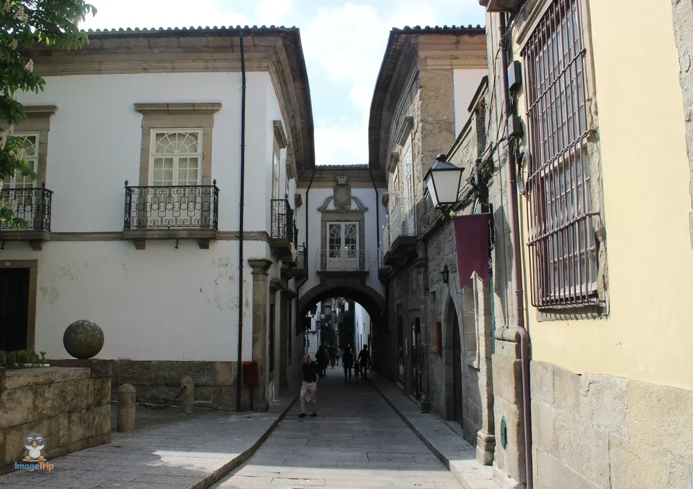 Guimaraes 10