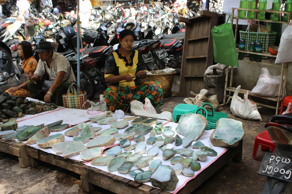 Jade Market 1