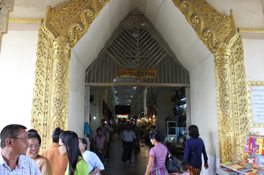 Mahamuni Pagoda 4