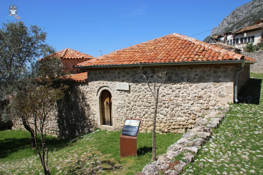 Kruje_Santuario_HajjiMustafaBaba_1