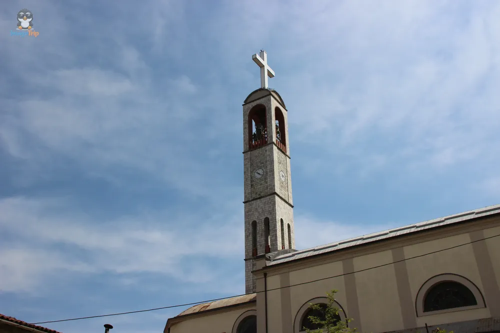 Shkoder_KishaKatolikeFrançeskane_2