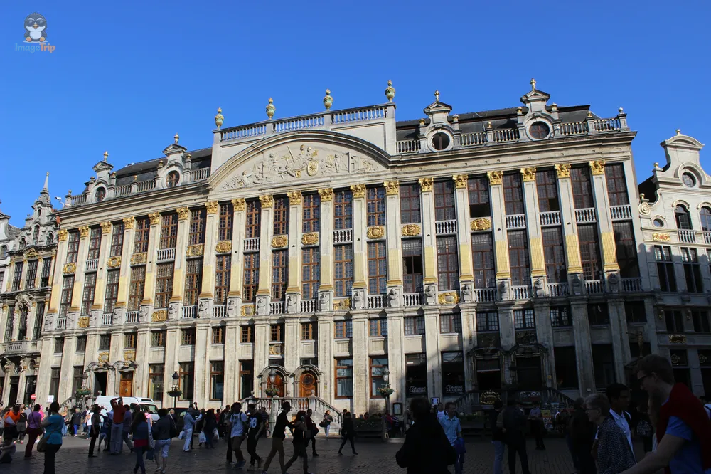 Grand Place 10