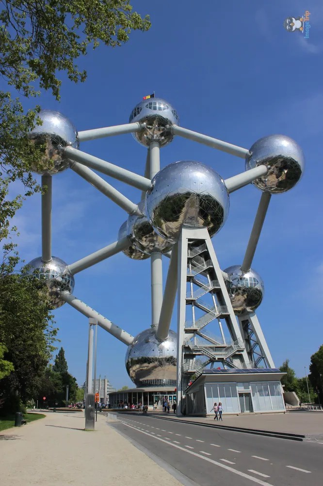 Atomium 24