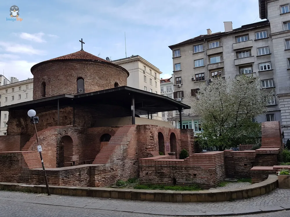 Sofía Rotonda de San Jorge 5