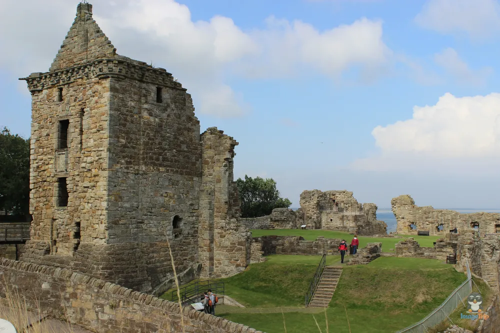 Castillo St Andrews 9