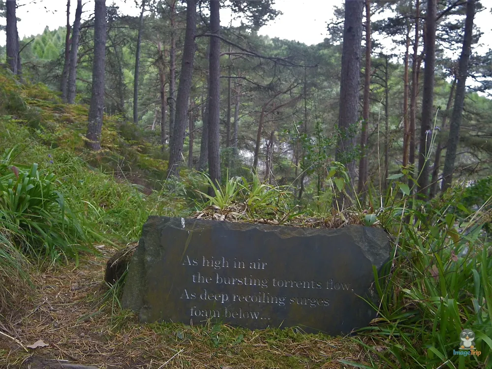 Foyers Falls 13