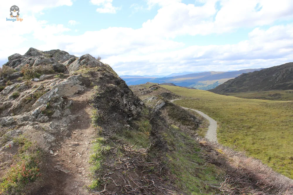 Trekking loch Tarff 19