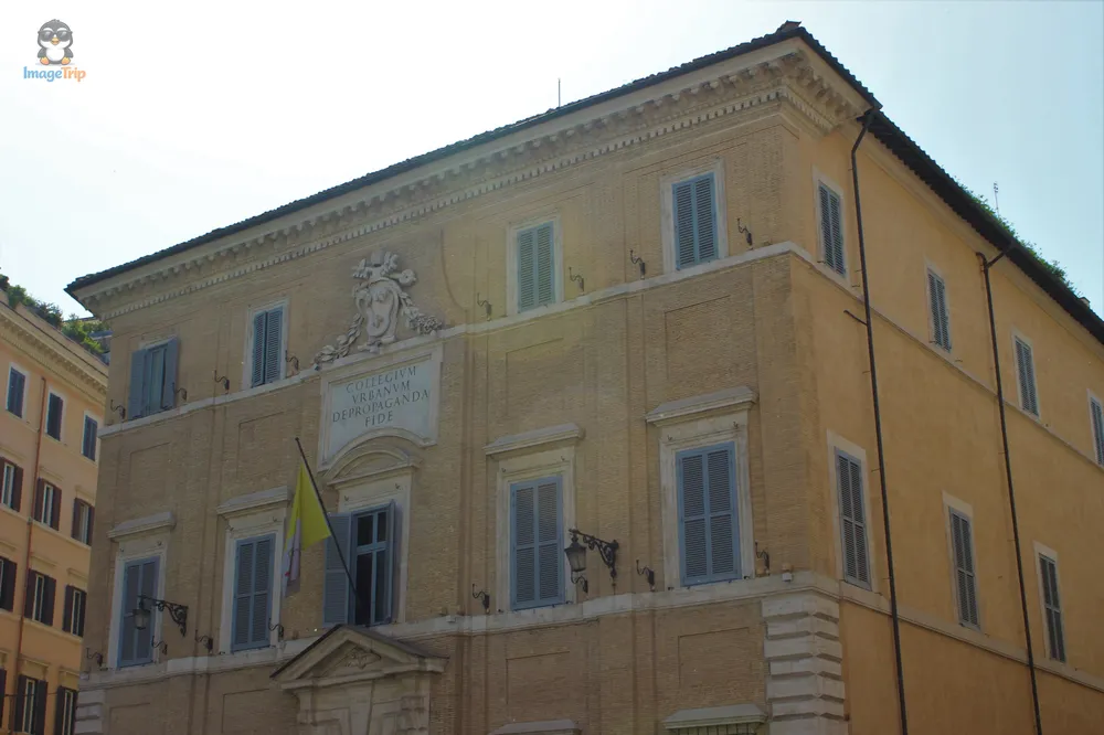 Plaza España Palacio Propaganda 1