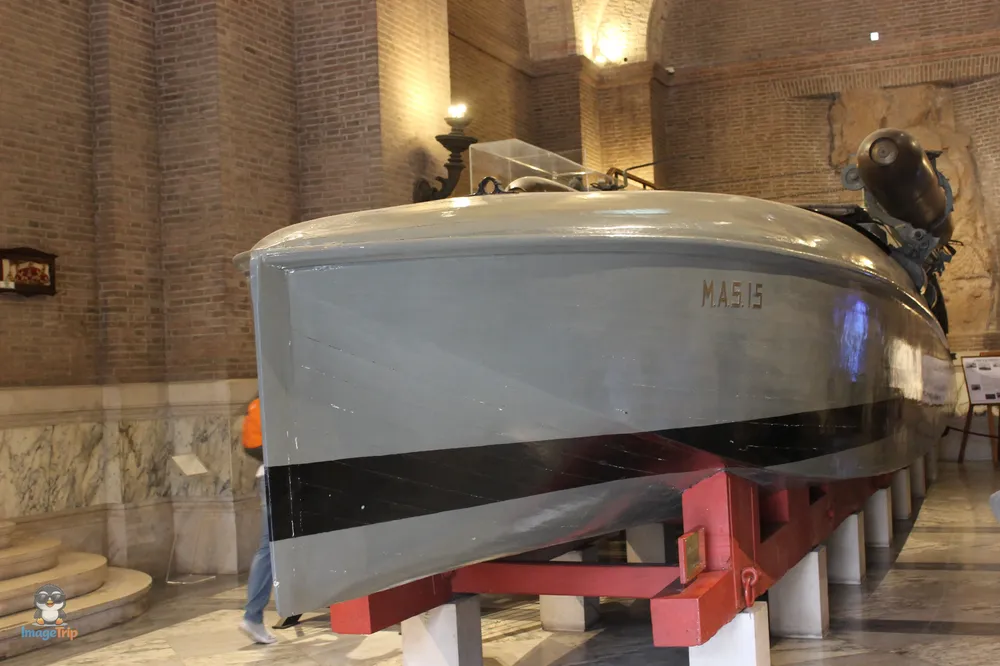 MonumentoVictorManuelII_17