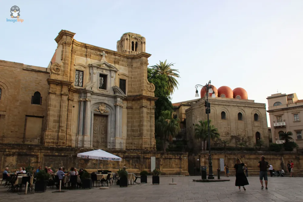 Palermo Plaza Bellini (2)