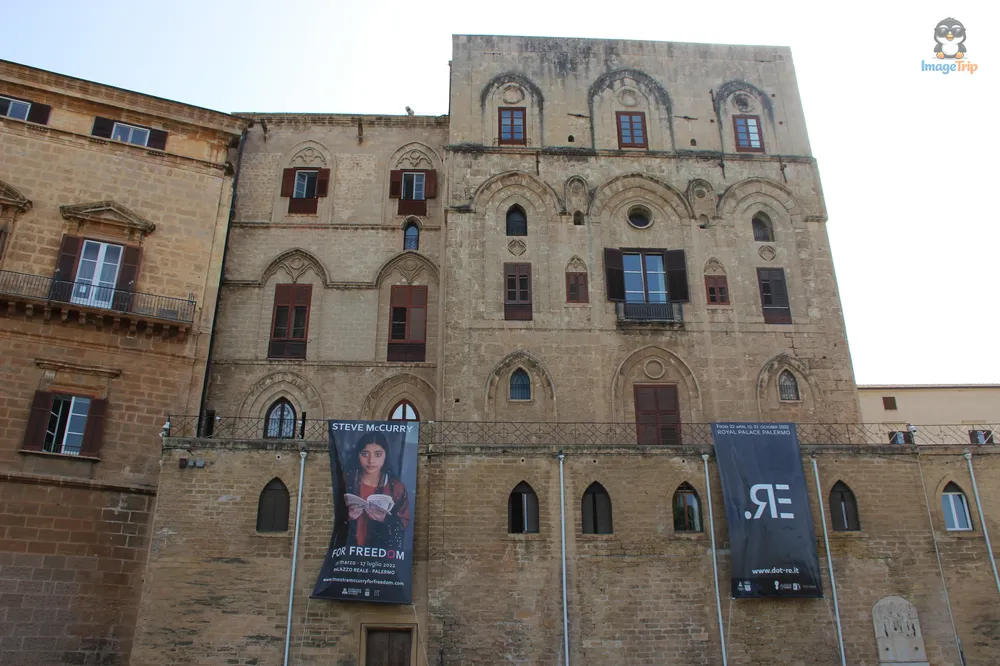 Jardines y Palacio Normanni (13)