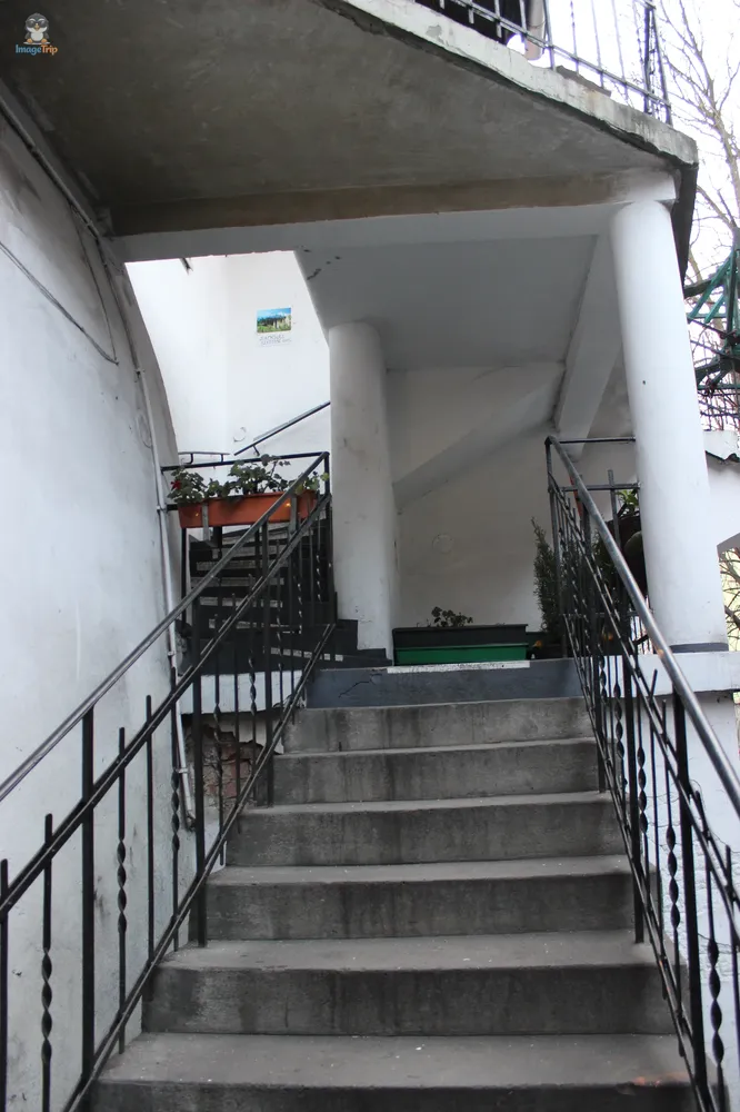 Escalera Schindler 2