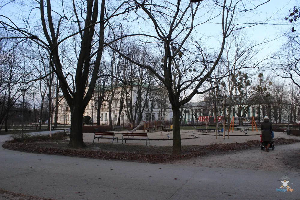 Parque Krasinski 6