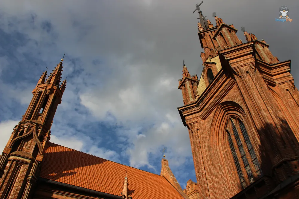 VilnaIglesiaSantaAna_3