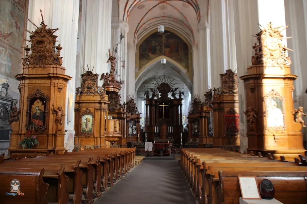 VilnaIglesiaSantaAna_6