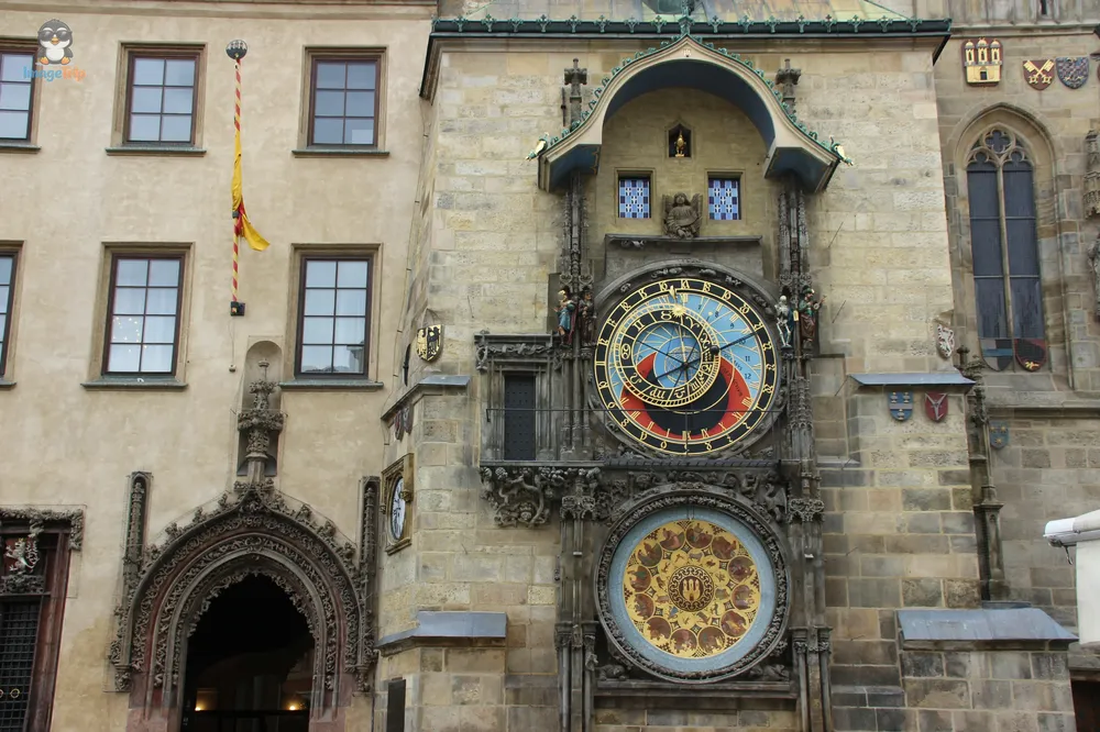 Plaza Ciudad Vieja 38