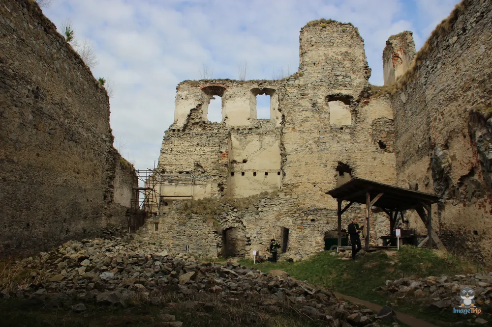 Dívčí Kámen Castle 25