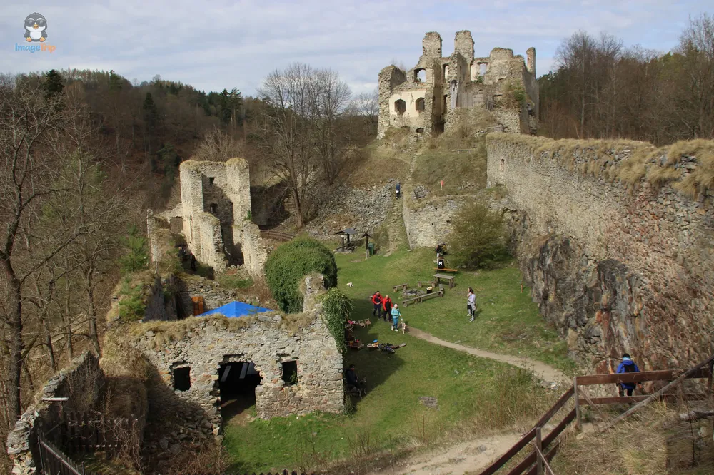 Dívčí Kámen Castle 17
