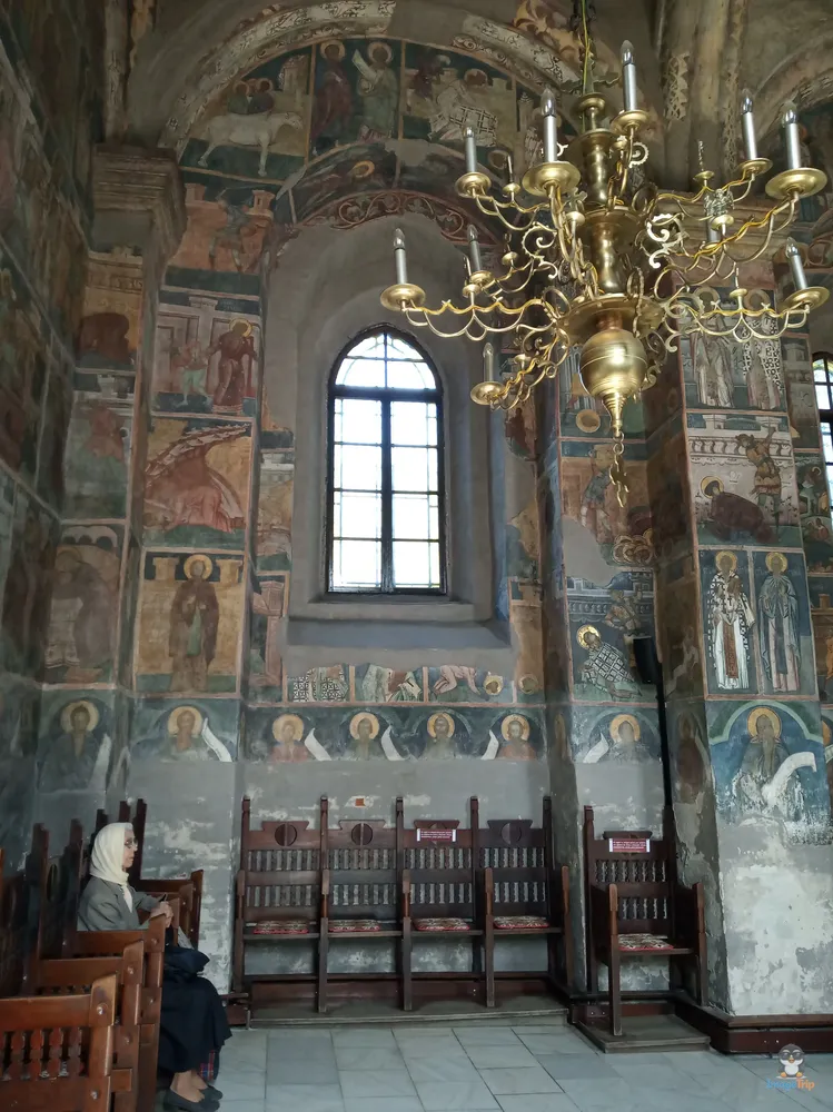 Suceava Monasterio 10